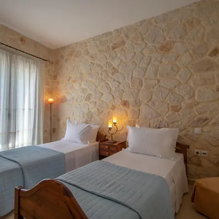 Kantouni House فيلة Volímai